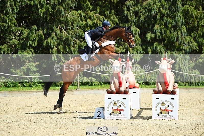 230527-150042-11382 - 474-LONDON_52-Laura_Collett-SJ