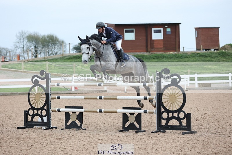 241101A-153054-03007 - FRI Cls 7 Blue Chip Grade B&C Jump Off