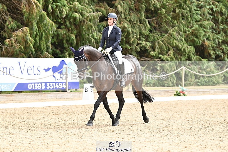 250808A-141357-00834 - 065-Jenny.Lo-VelPrince.T