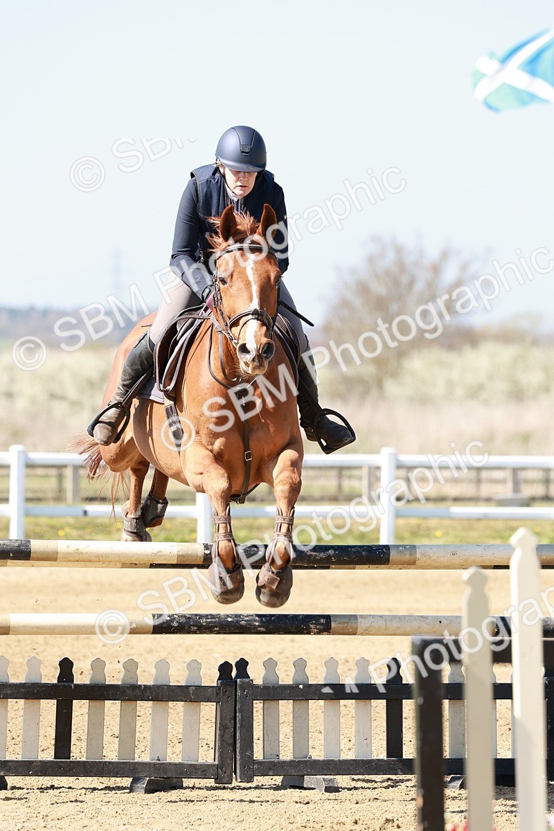 SBM_004319 - Class 17 - Senior Newcomers - 1.10m