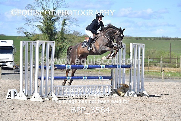 BPP_3564 - CLASS 7 Senior Foxhunter/ 1.20m Open