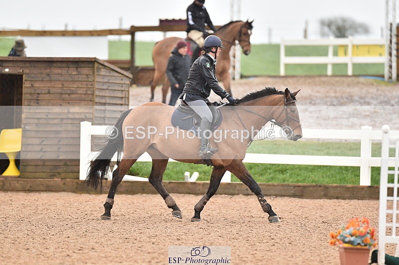 230331A-120942-00732 - Cls 9 95cm Amateur Quali