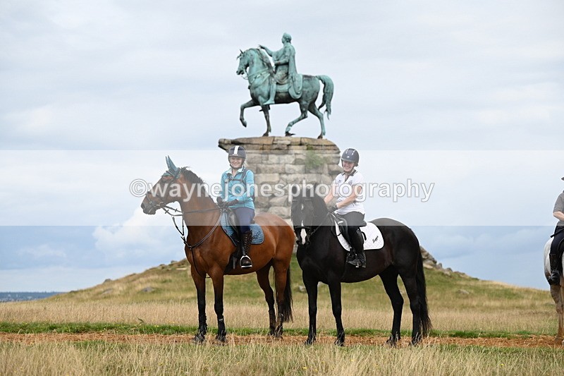 DSC_5967 - Time at Statue 12:17 to 12:44
