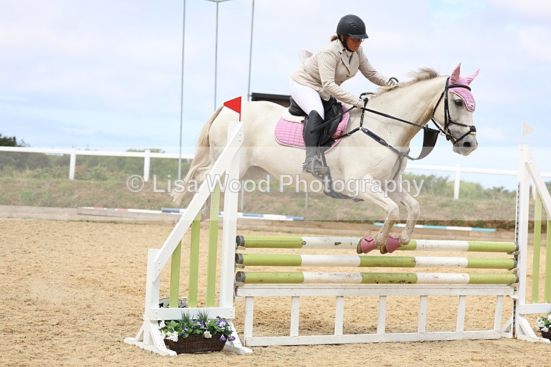 3E7A4936 - Class 4: Senior British Novice/90cm open