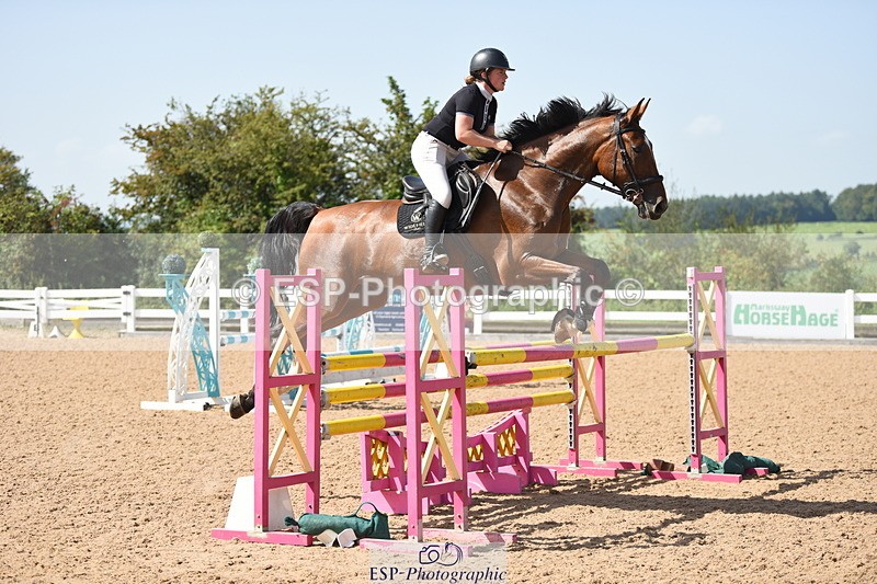 230906A-123942-00274 - Newcomers & 1.10m Open