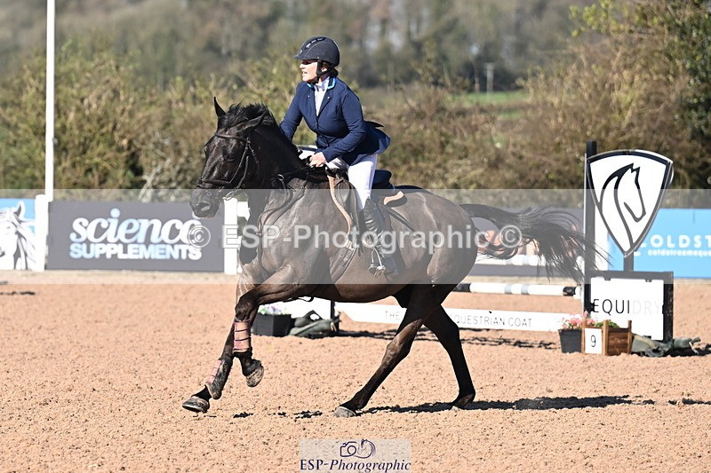 260318B-095207-00012 - Clear Round & Brit Nov 90cm