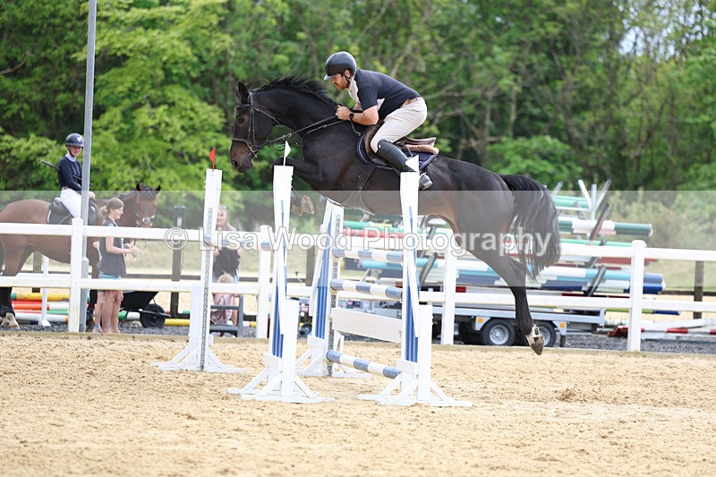 3E7A7861 - Class 8: Senior Foxhunter/1.20 open