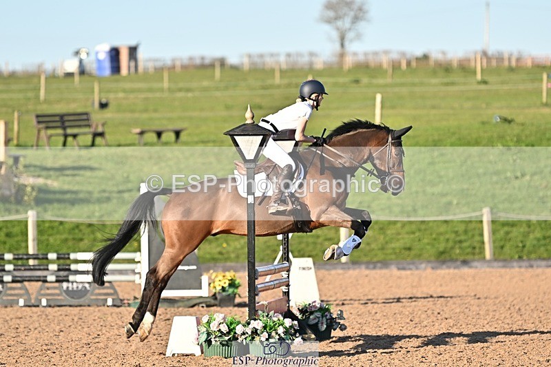 250401-181925-00637 - 80cm Classes