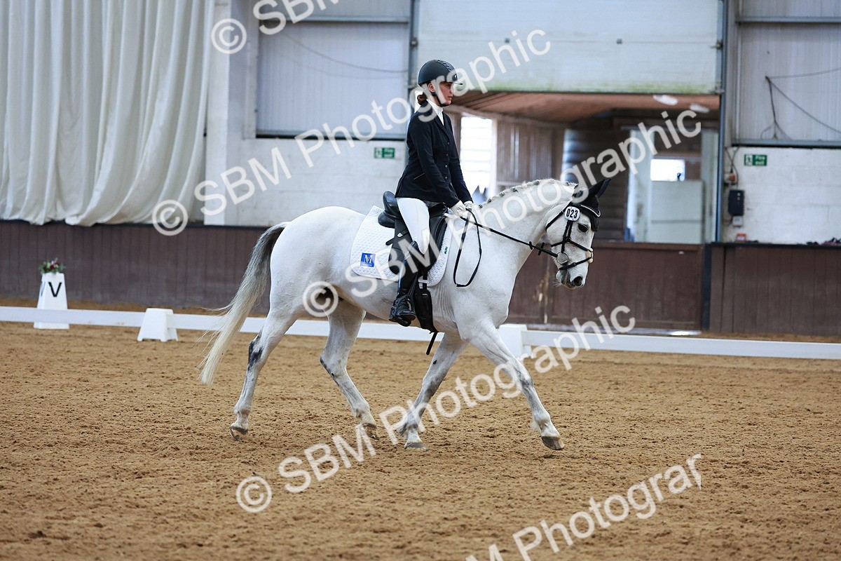 SBM_001501 - Class 5 - Novice 5