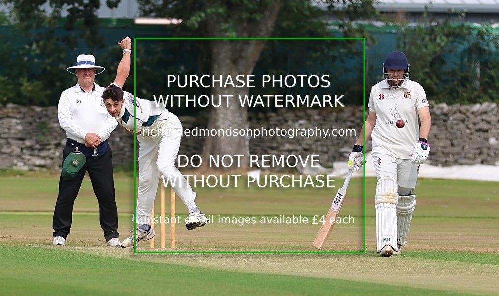 533A4666 - Kendal vs Netherfield (First Innings)