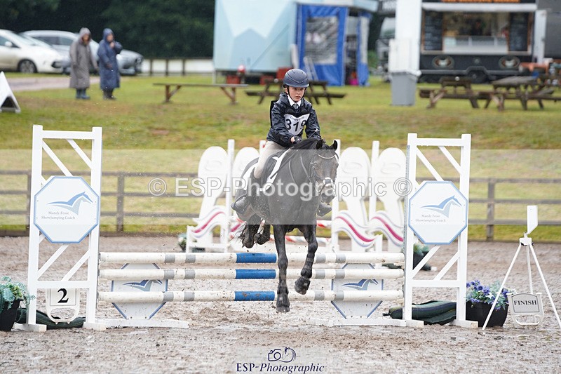 240824X-085406-20486 - 70cm Round 1 8.30 to 9.30