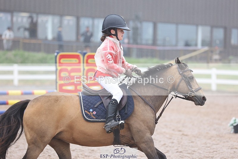 240630A-093124-11522 - Cls 30 British Novice and 80cm Open