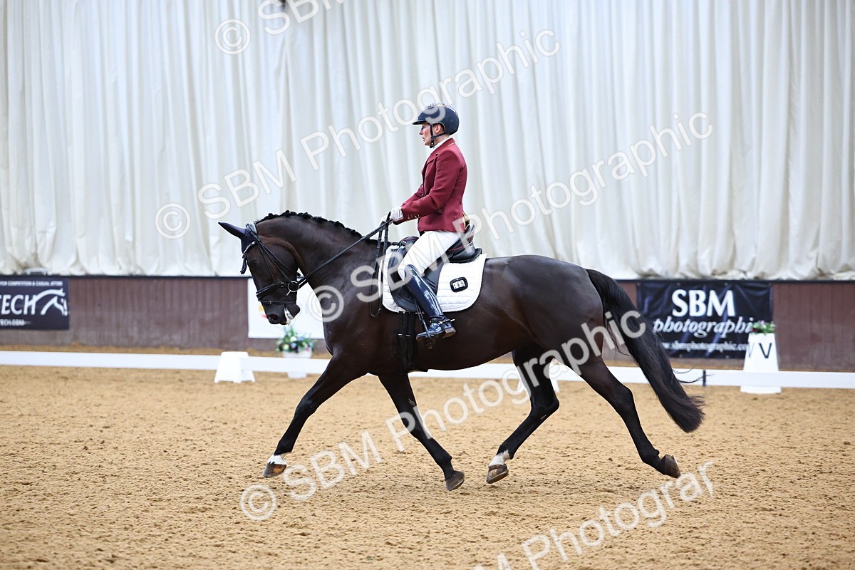 SBM_005621 - Class 5 - Novice 6 - 9.30-10.33