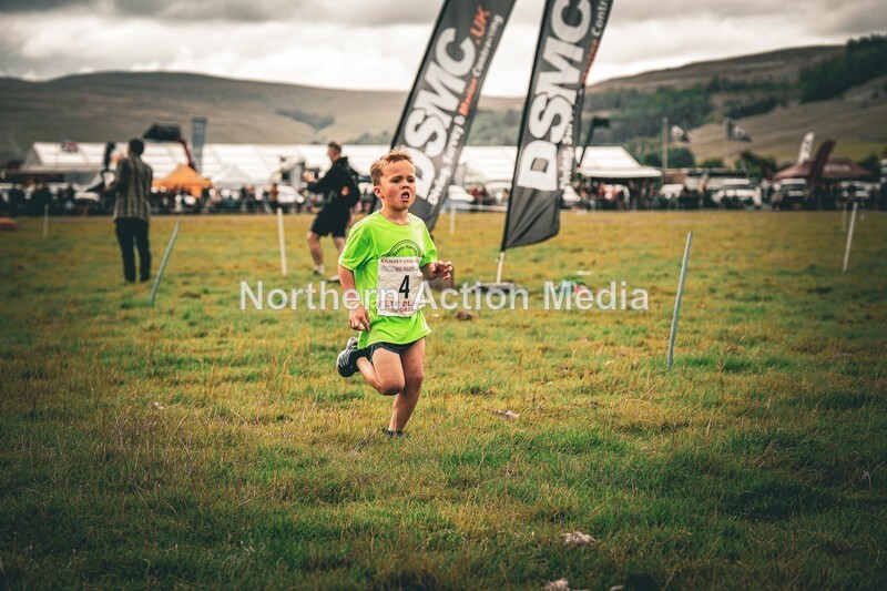 DSCF6138 - Kilnsey Crag race