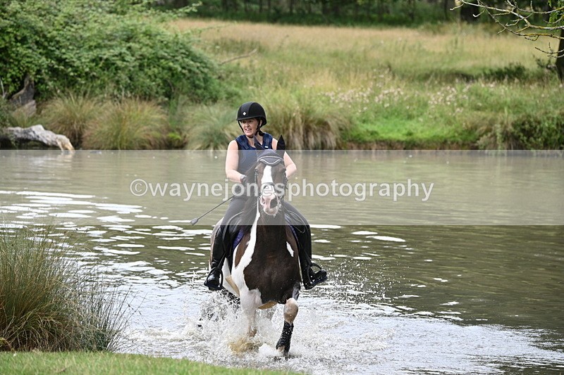 WJ7_3939 - Time at Water 12:52 to 13:22