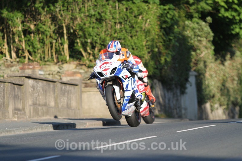IMG_5391 - Thursday Practice  TT 2013