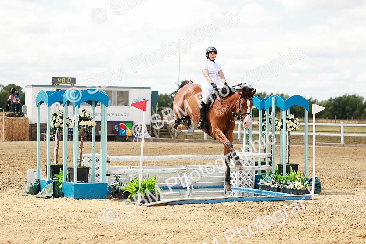 SBM_018517 - Class 21 - Senior Newcomers Championship 2d Rd