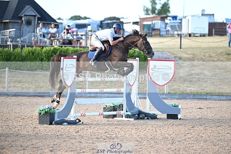 260731-193329-07165 - Cls 15 Snr Foxhunter