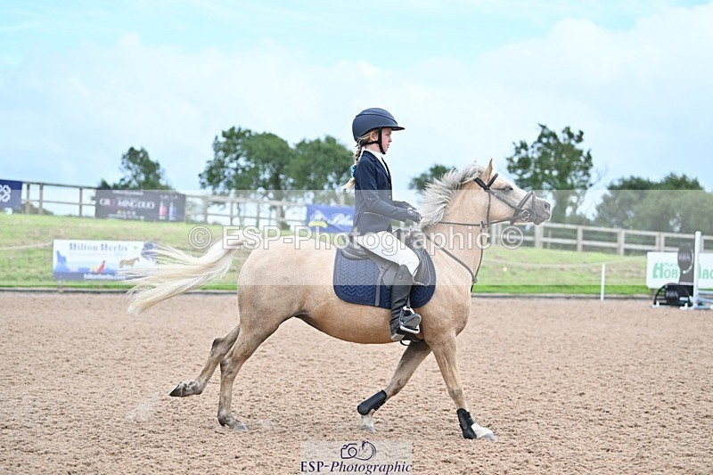 240813-151514-00020 - Clear round & 60cm