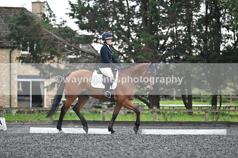 WJ7_3351 - Time 09:54 to 10:54