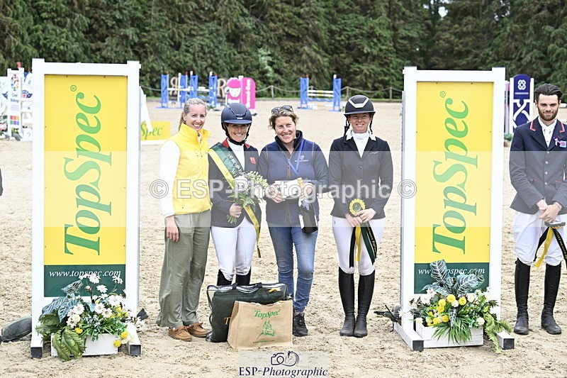 250525A-162521-18750 - Presentations Section D CCI 4 Star