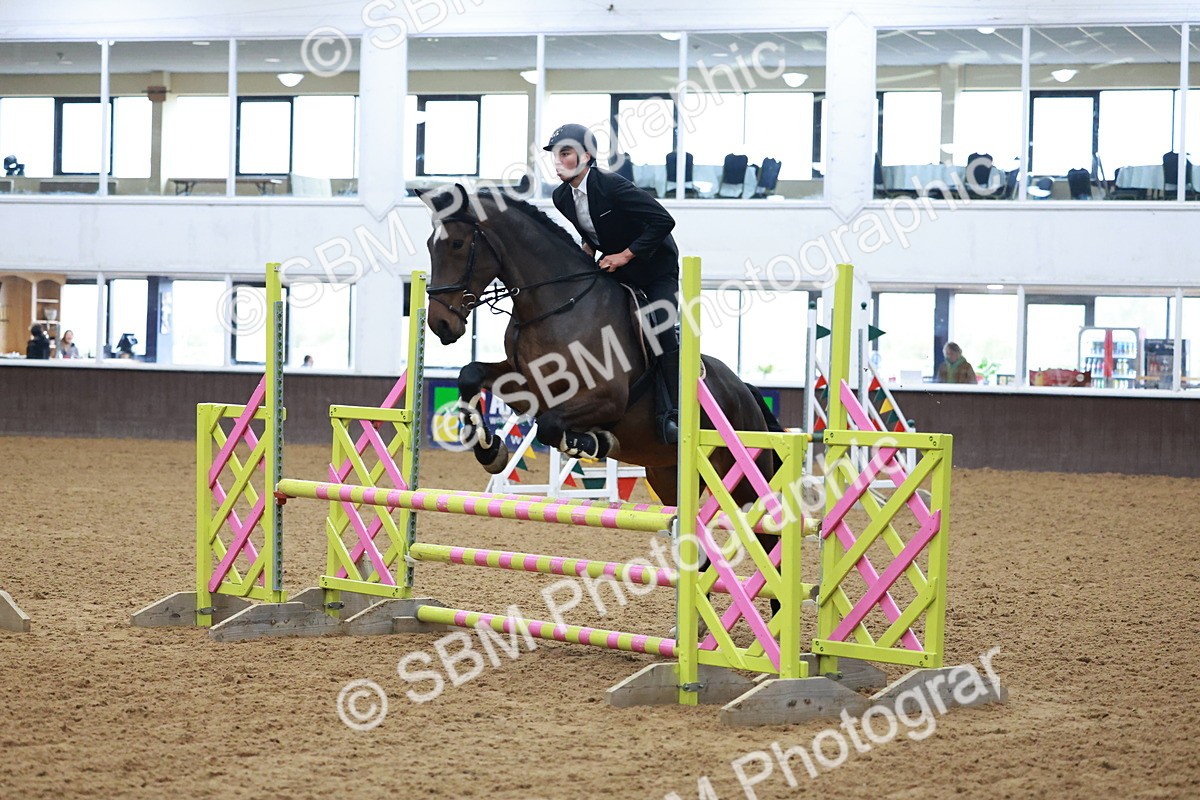SBM_000111 - Class 1 - Clear Round