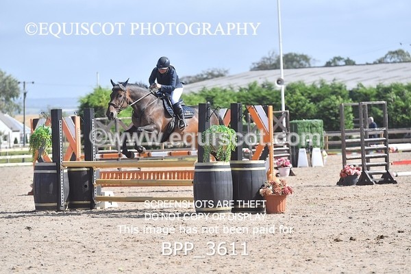 BPP_3611 - CLASS 4 Senior BritiNovice/ 90cm Open