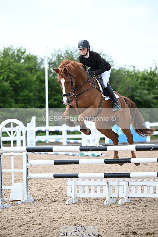 240605A-150840-00899 - Cls 4 Newcomers and 1.10m Open