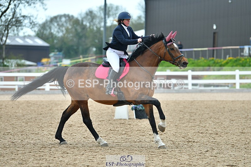 230504A-132419-01882 - Cls 4 95cm Amateur Quali