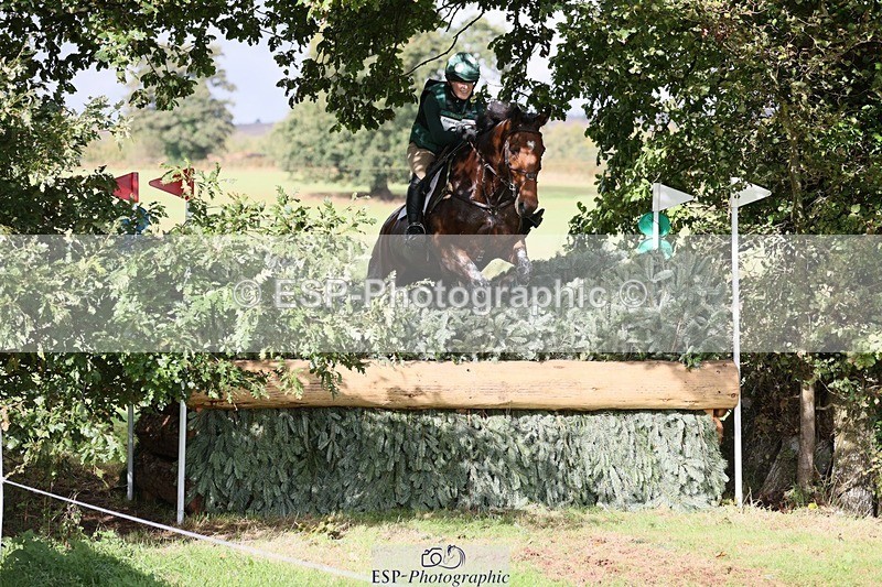 231020-121516-08727 - 062-CLASS.ROMANCE-Eleanor.Hope-XC