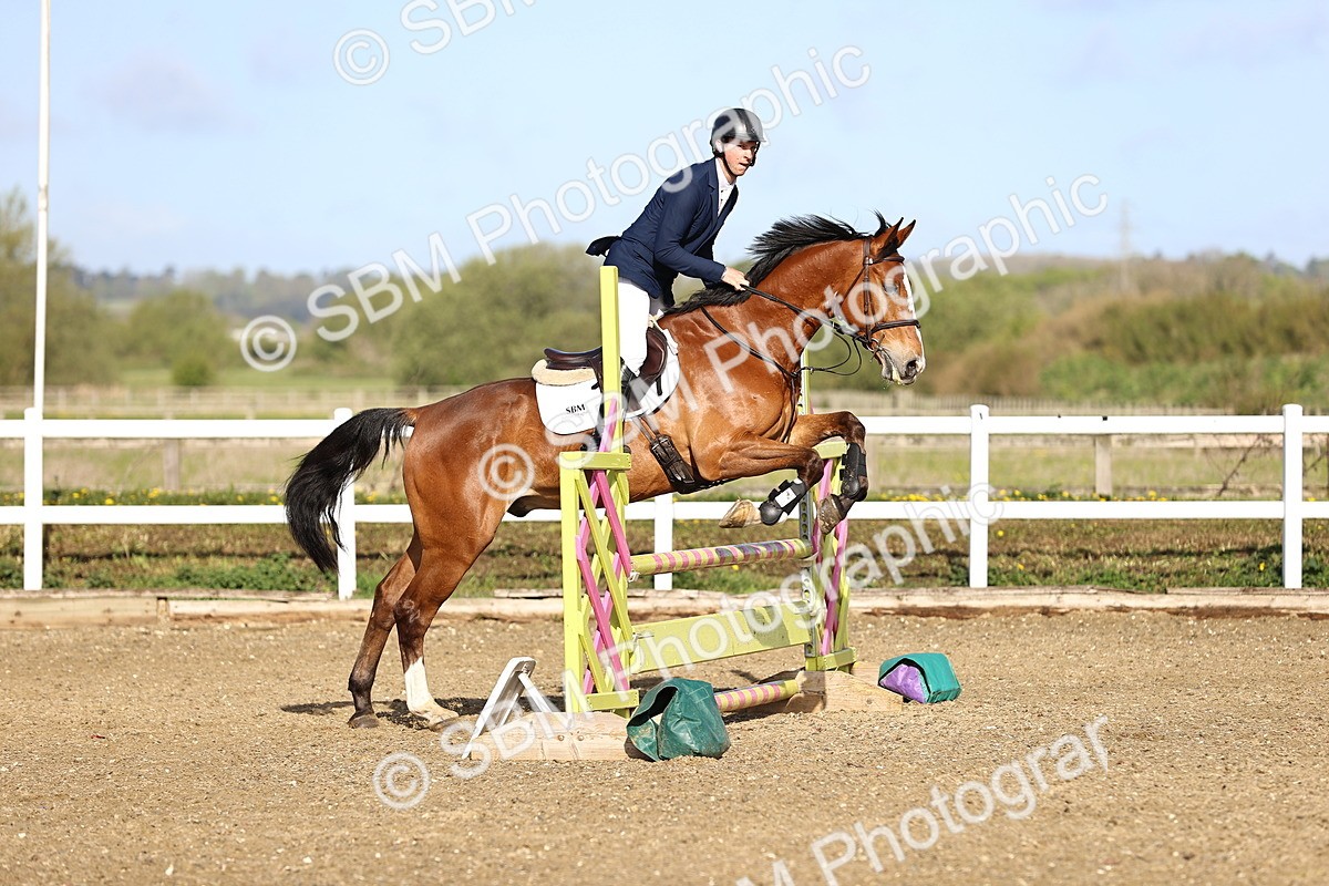 SBM_002931 - Class 14 - Clear Round