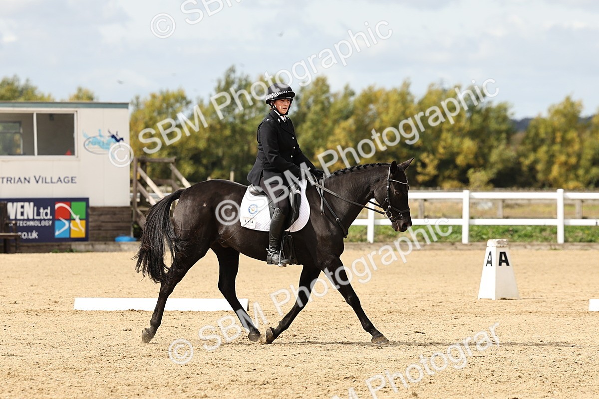SBM_004694 - Class 69 - Novice 2