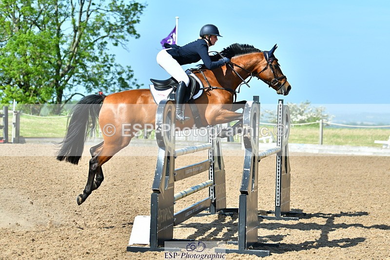 230527A-094529-03046 - Cls 13 Snr 1.05m + 1.10m Open