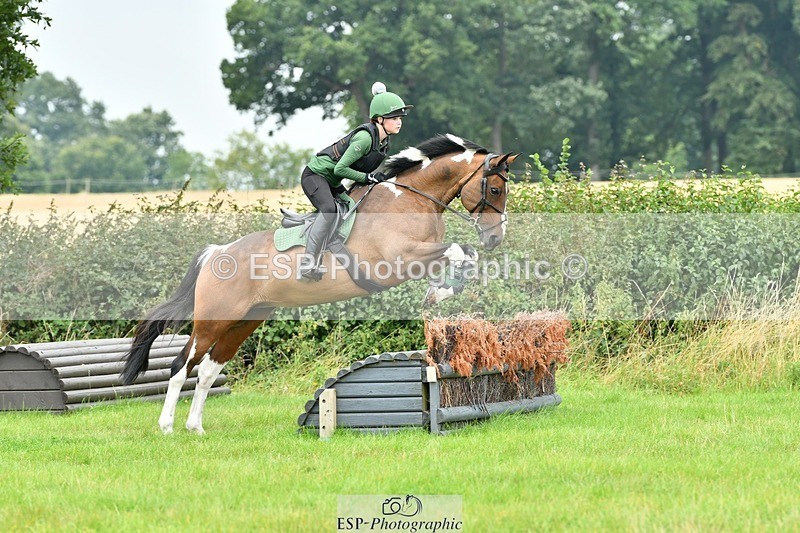 230817-123826-00684 - Theo's 1st Group - XC