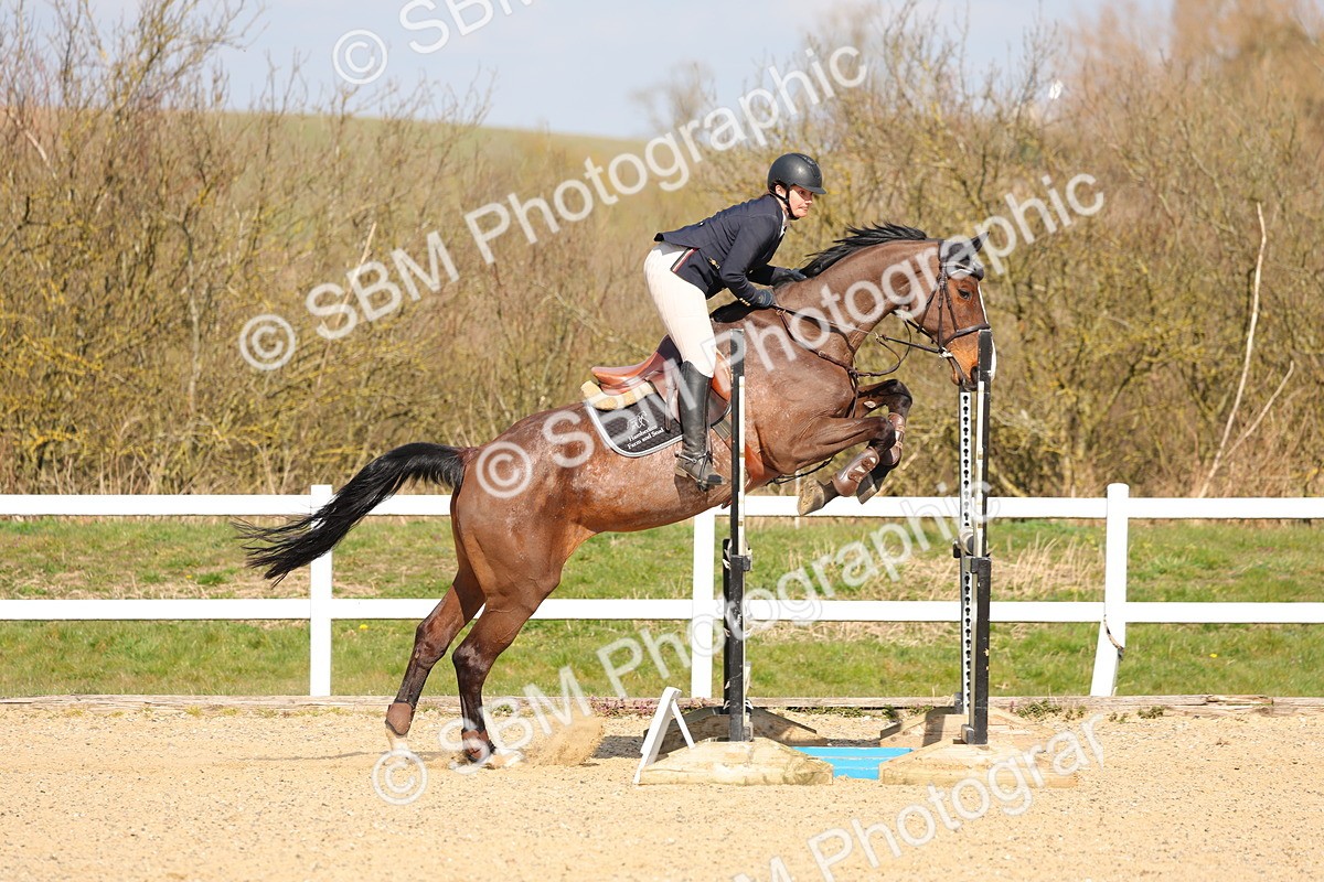 SBM_001387 - Class 4 - Senior Newcomers - 1.10m