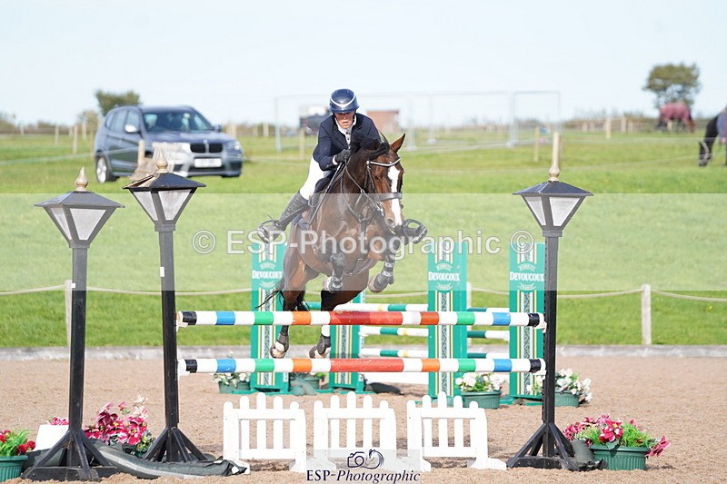 241005A-154922-05103 - SAT Cls 12 Snr Fox & 1.20m Open