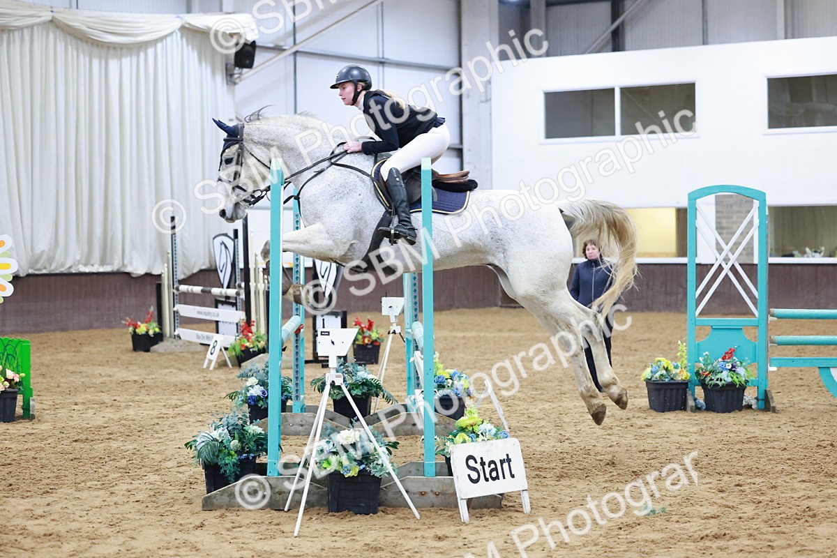 SBM_007685 - Class 24 - Nupafeed Supplements Senior Discovery/ 1m Open