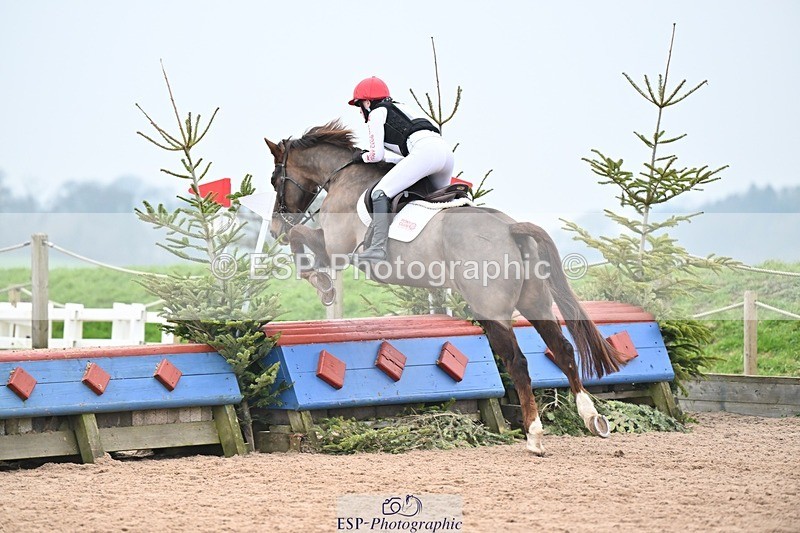 250118-140755-01440 - Cls 3A&B 90cm 13.20 to Coursewalk