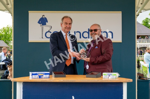 150524-Race 5-Diligent Resdev-7365 - Race 5 4.15pm Conundrum HR Consulting Handicap