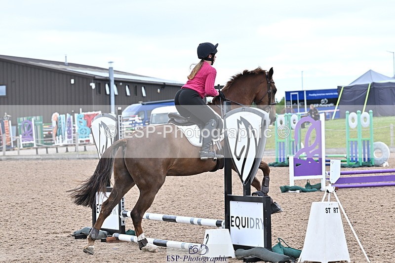 250610A-153000-00005 - Clear Round and 60cm