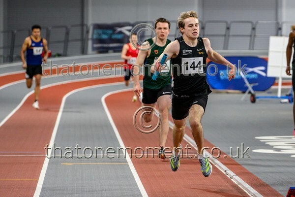 StudInd-916124 - Track Male Set Two