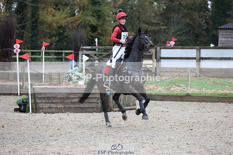 231118-141626-02217 - Cls 3 90cm