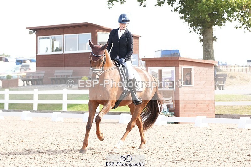 250817-102244-08331 - 132-Claire.GettinbyHeadmore.Dramatica