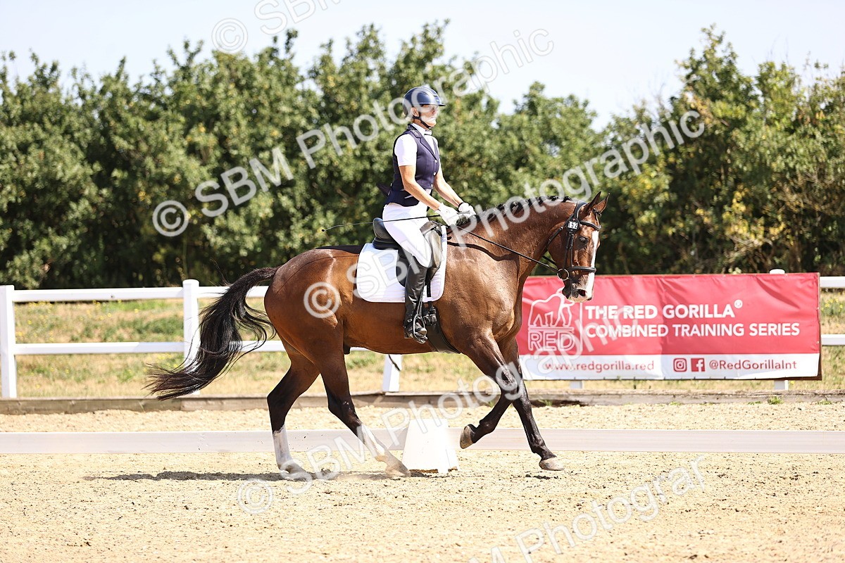 SBM_009379 - Novice 5 - 9.50-10.53