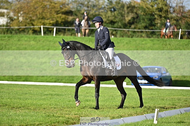 251024A-100942-07990 - F-452-Suzy.Stoneman