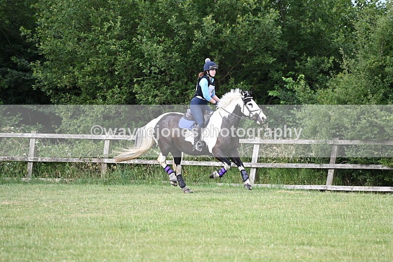 WJ6_5974 - 60cm XC Time 09:48 to 09:57