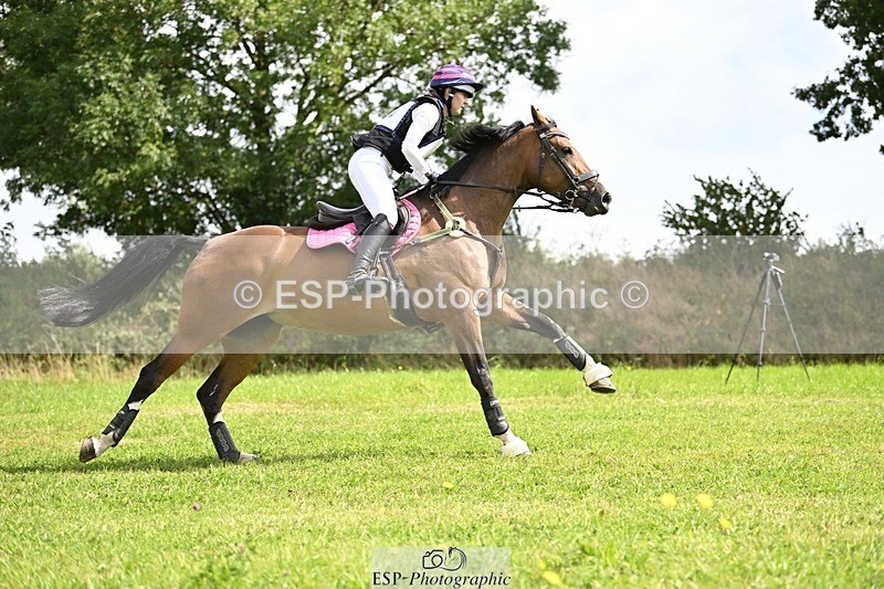 240831A-132953-02618 - 069-Darcey.Cutts-KATERINA