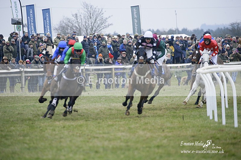PtP 230122 640 - Cocklebarrow Races - Heythrop Hunt - 23/01/22