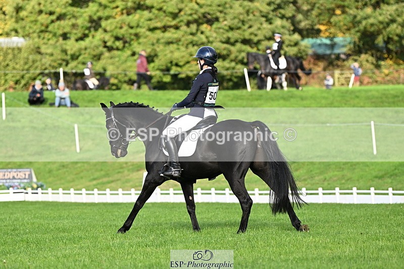 251023A-102253-02460 - G-505-Sarah.Amos