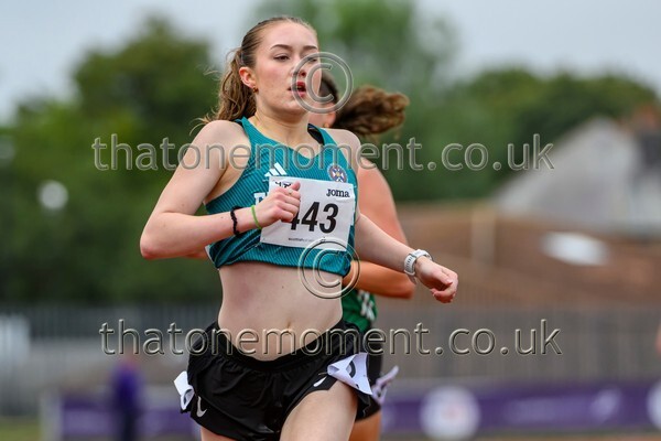 Nat26SUN-920273 - Track Female